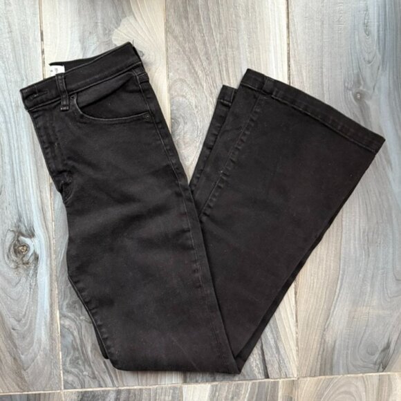 Abercrombie & Fitch Ultra High Rise Flare Black Jean Size 26 - Picture 1 of 7